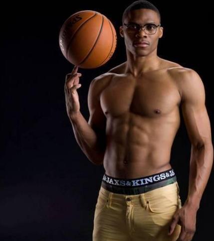 与关键决策 与关键决策